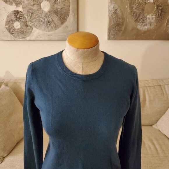 Equipment Knit Crew Neck Sweater XS - Picture 3 of 10